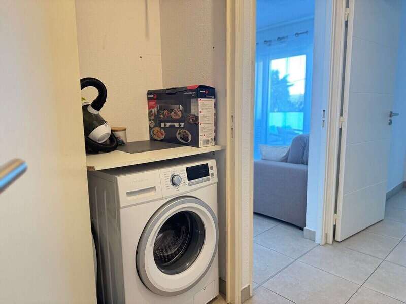 71a2aa35-6145-4137-8e88-9e466f57ec82