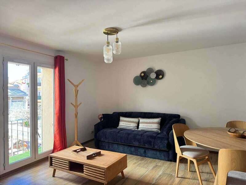 6f4e4798-4888-4afb-9885-1698d2b0e56c