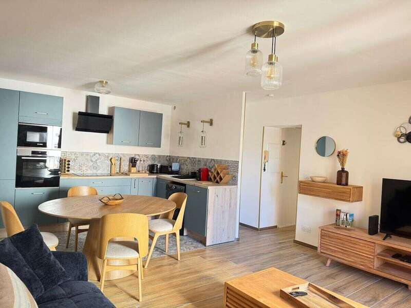 a29f56a6-e6ff-4dc3-99eb-5c480d30e9a3