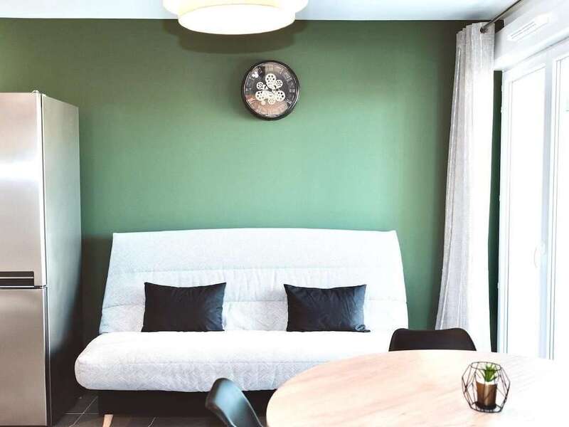 79a6b1e6-f0b0-4c31-894b-6a1f61c58b1e