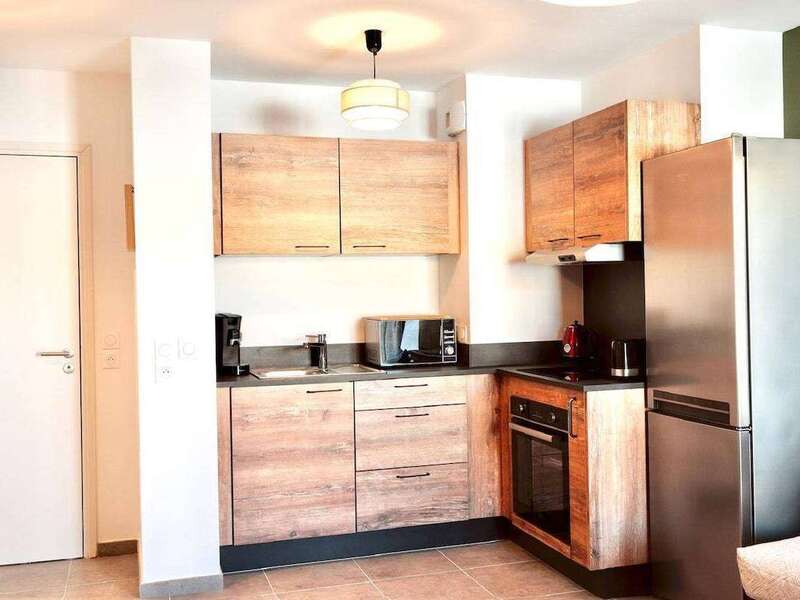 40374246-81b1-4902-8b81-4f761391d483