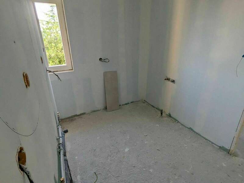 salle_de_bain_vue_baignoire_pendant