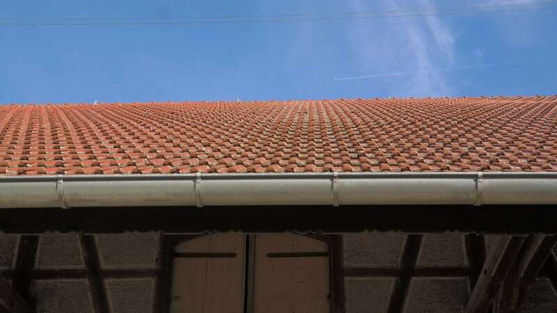 Travaux de zinguerie et gouttières pour protéger vos murs et fondations