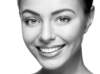 Aligner dentaire transparent manipulé pour orthodontie adulte