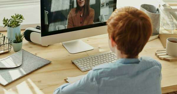 Nous devons agir pour la protection des enfants sur internet !