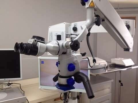 Microscope opératoire