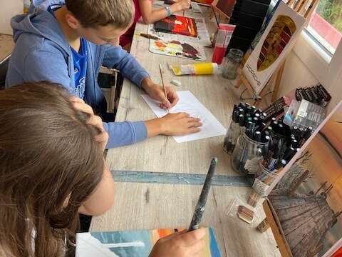 img_654120240208-3633404-18xrzmj