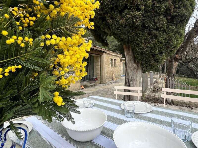 a011e248-318d-4ecd-9066-d1762b78a4e2