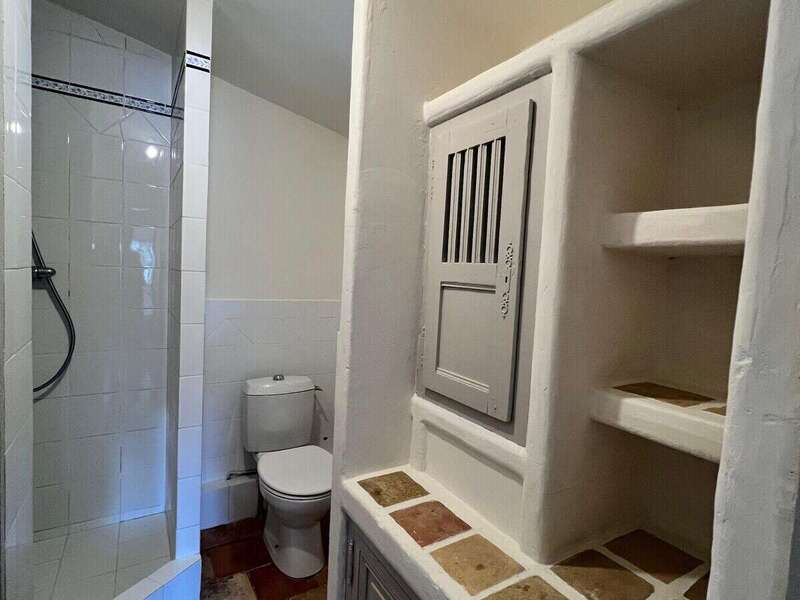 9ffb5978-a42f-45ee-8bc1-c75837282d32