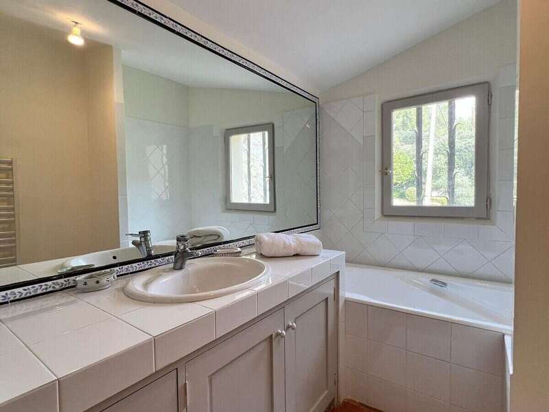 d81aa2a2-bb5f-4a86-9e95-34dca5dbd119