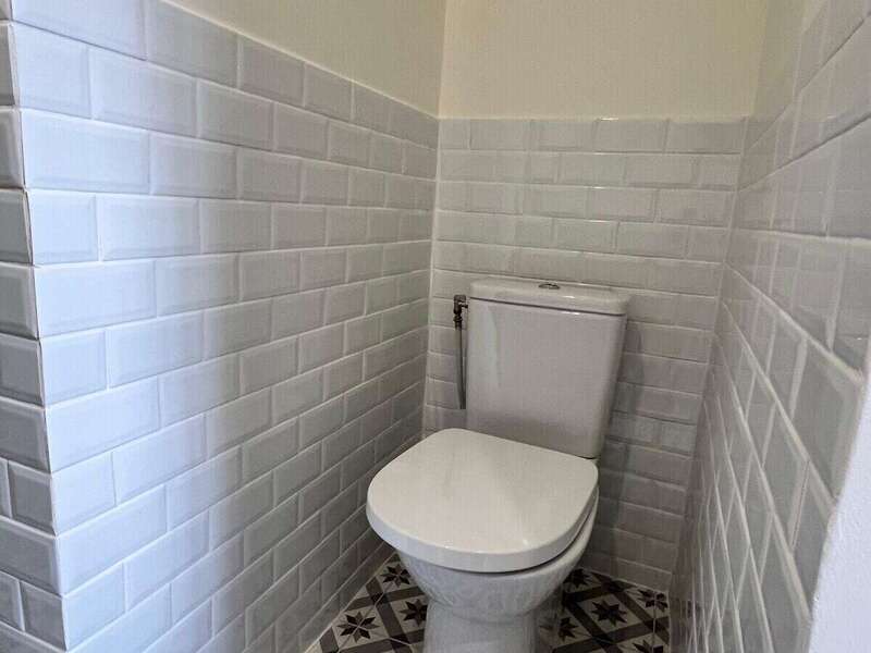 3749eff8-a9e0-471d-b7f9-9a2de2c9aeaa