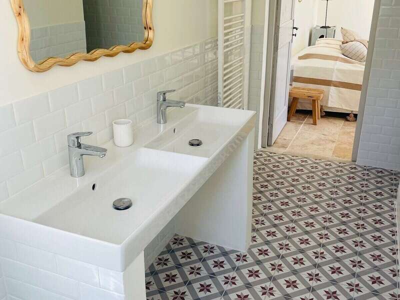 e4a07dd3-ad22-4618-94fa-52c592520040