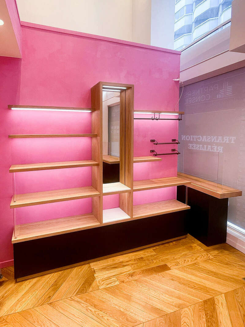 bois-and-design-bijouterie-l-atelier-d-amaya-mobilier-bois