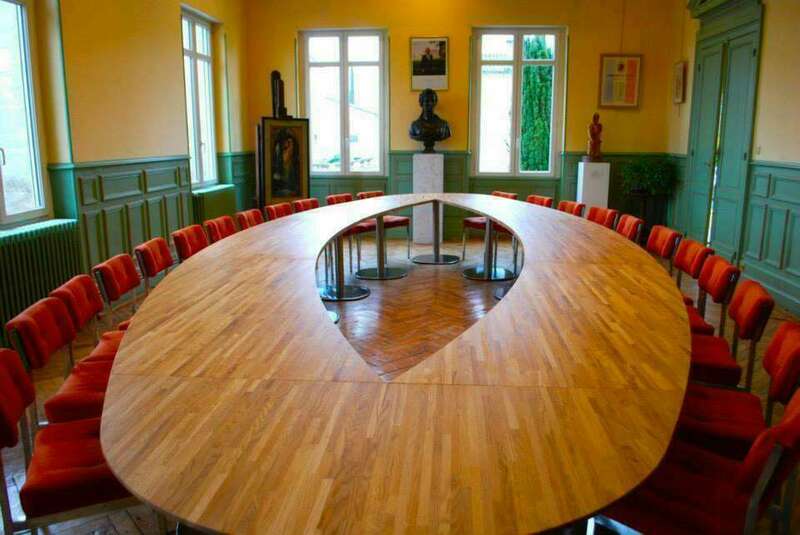 10401451_298339643666463_4785573957740744483_n