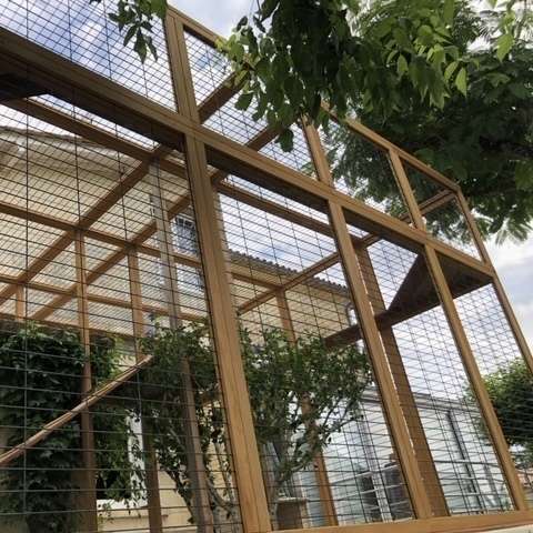 bois-and-design-enclos-animaux-sur-mesure-18