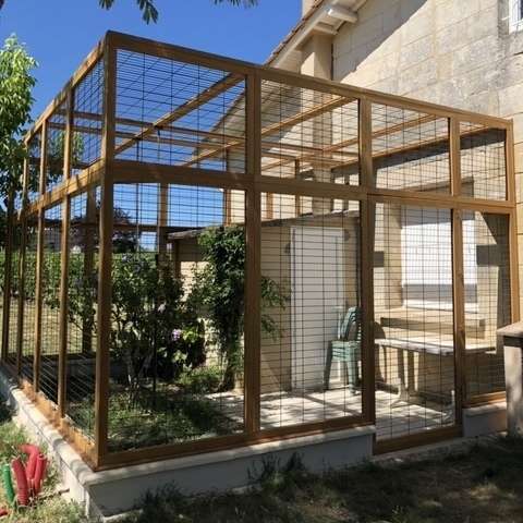 bois-and-design-enclos-animaux-sur-mesure-16