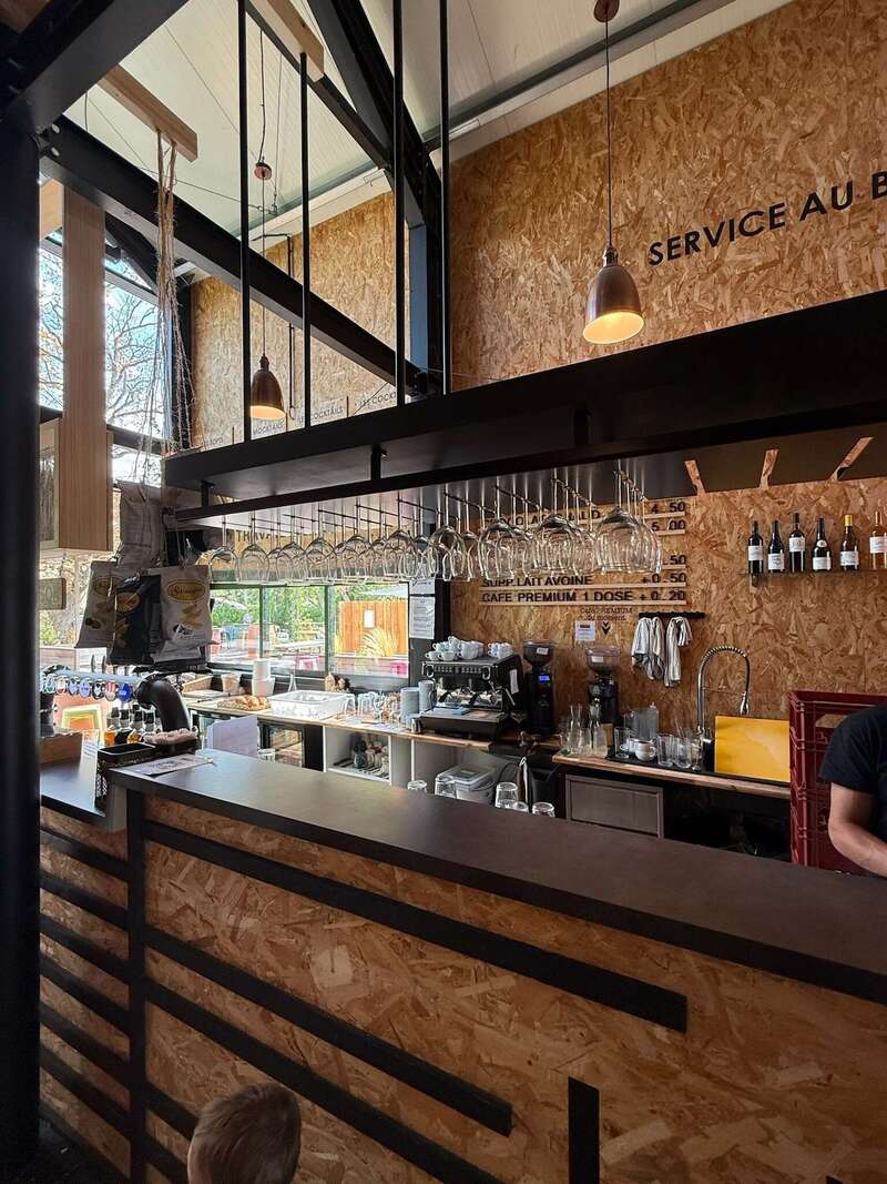 afb4309f-4ea7-4a7f-b3f4-0597e5bea898