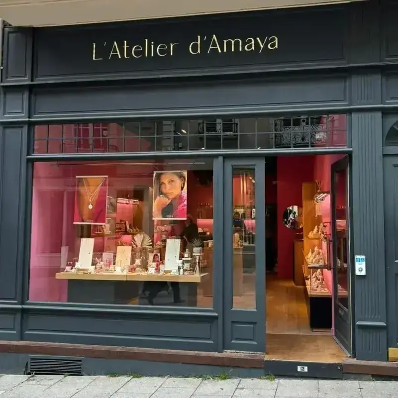 2d7780c7-a7b6-4ba3-a7b8-0a6bfb8c2bb4-fotor-20241003171631