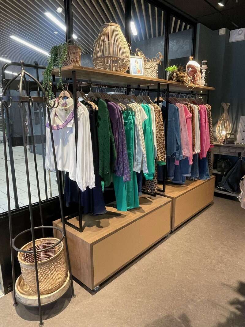 1a8aef83-6801-4bcd-9fae-c9249c21989a