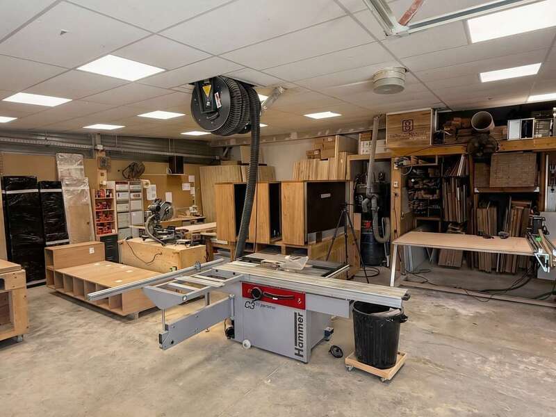 hf_20260217_091635_bfa6bbcd-497a-4768-83bb-3e9f23090723