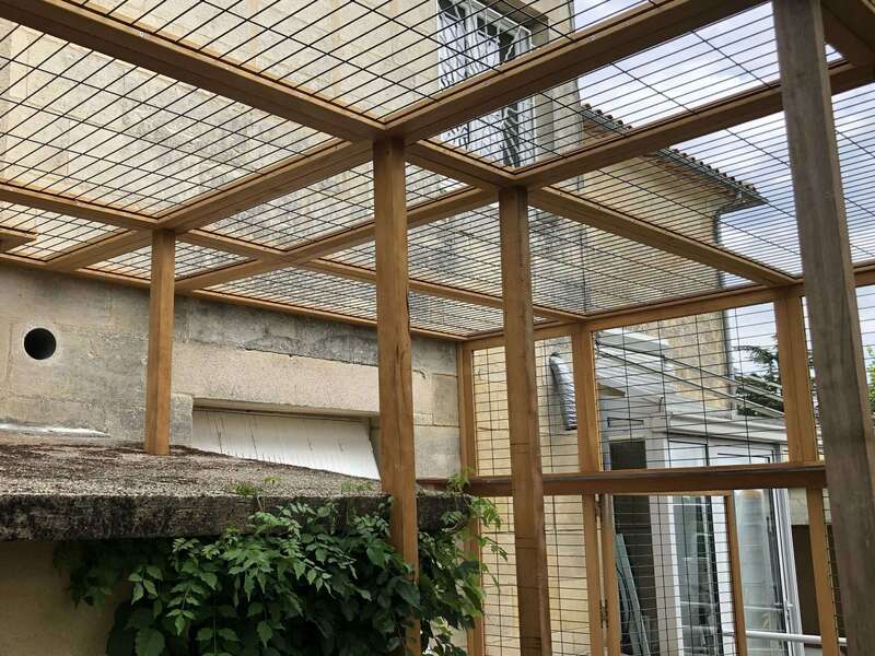 bois-and-design-enclos-animaux-sur-mesure-9