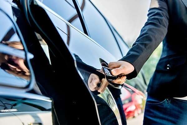 Chauffeur VTC : formation obligatoire ?