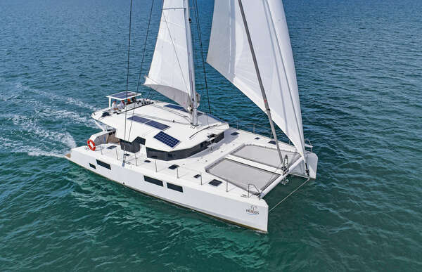 Composite construction: Structures and manufacturing processes 