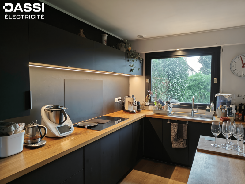 2023-12-22_12-57-58_logo