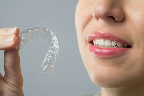 LA TECHNIQUE INVISALIGN® ALIGN TECHNOLOGY - PARIS