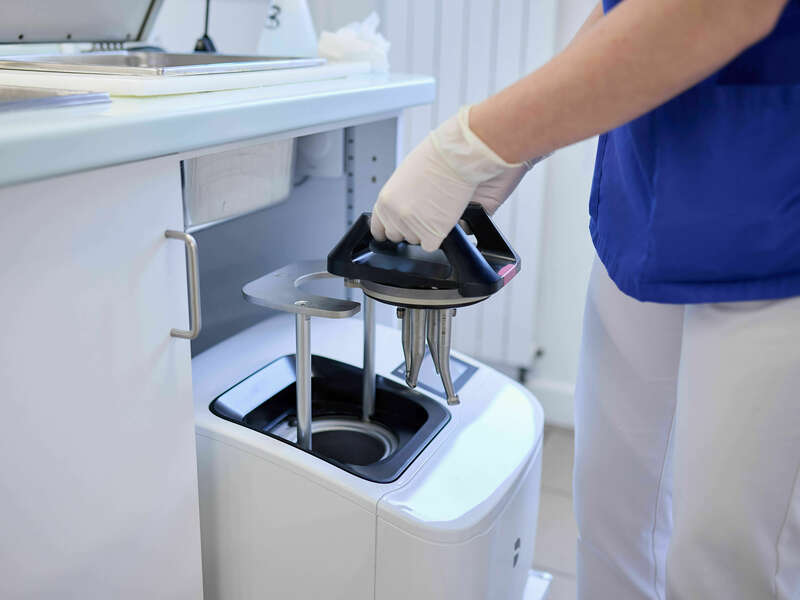 dpr52077__davidpiole