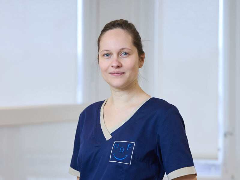 Aurore, Assistante dentaire et secrétaire du Dr Amat, orthodontiste au Mans