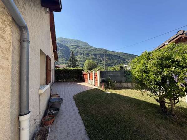 Maison / villa - 6 pièces - Vif (38450)