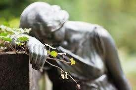 Comment faire son deuil sans accompagner le défunt