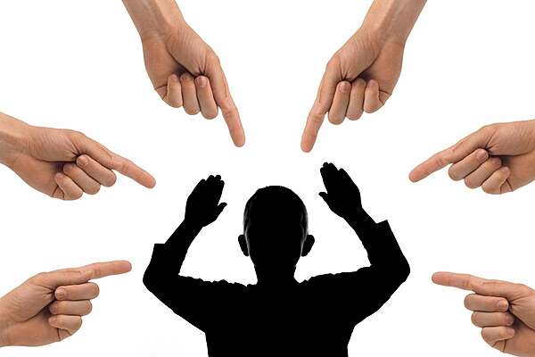 Harcèlement au travail : comment s’en sortir ?