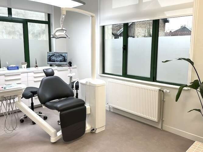 08400_cabinetdudrzoeceotto_i20250120-432208-1pyqich