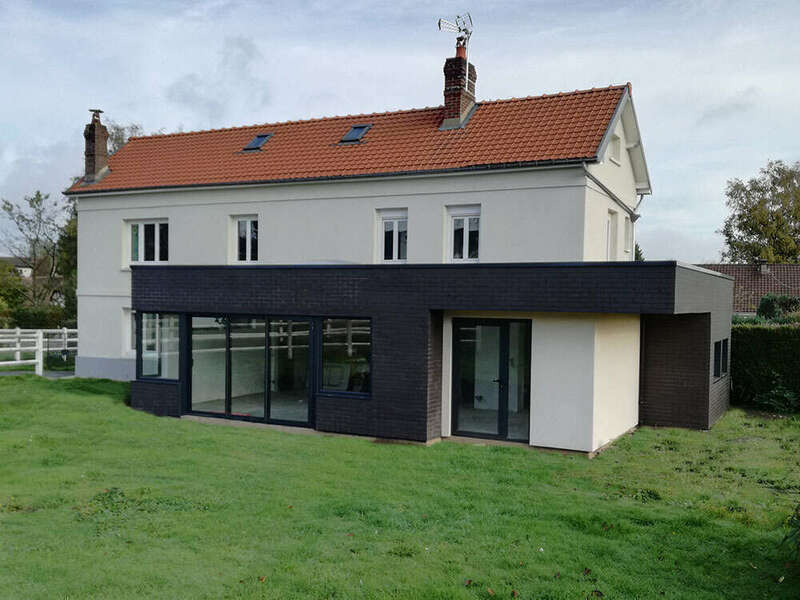 agrandissement contemporain brique noir 