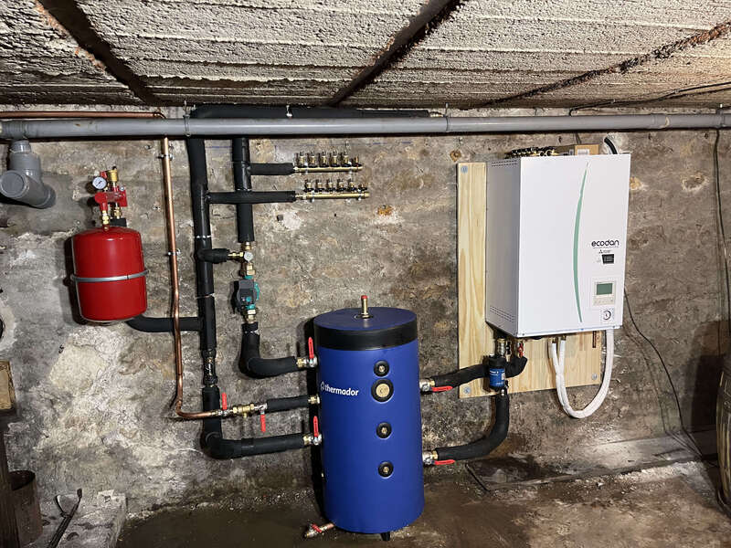 img_704520250602-3653898-p8ah6u