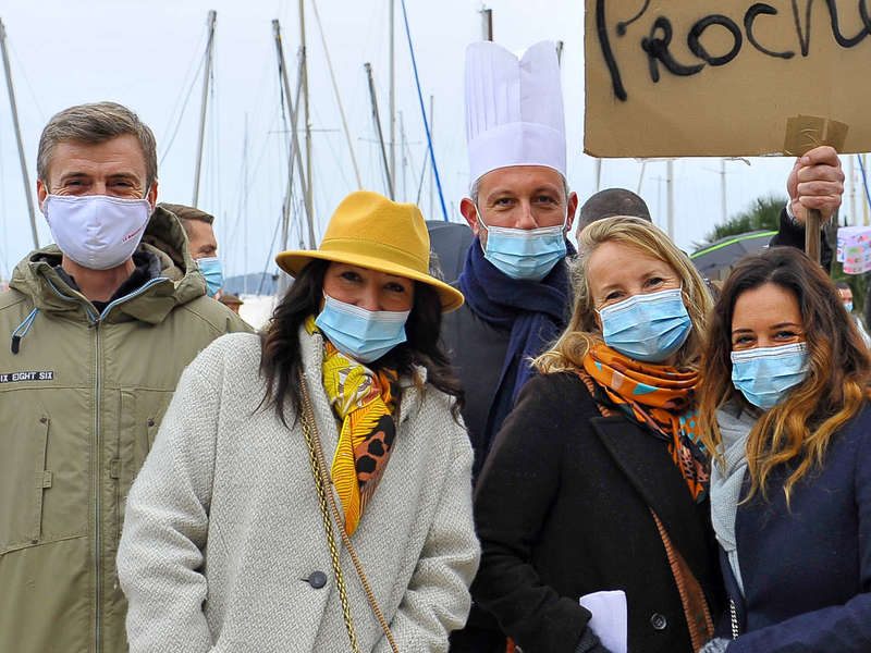 sainte-maxime-photos-manifestation-restaurant-5-decembre-20_81
