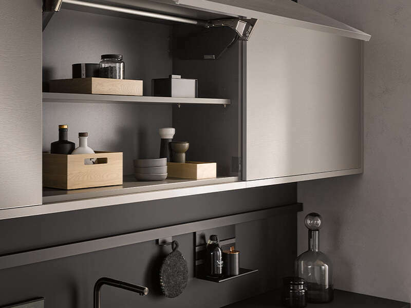 av_2042_samteiche_greige_schwenktuer_move_-_copie