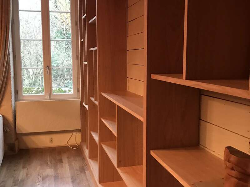 cadf7350-f9a4-4e9b-beef-ace7beaa7aae20230501-2956842-10sixxz