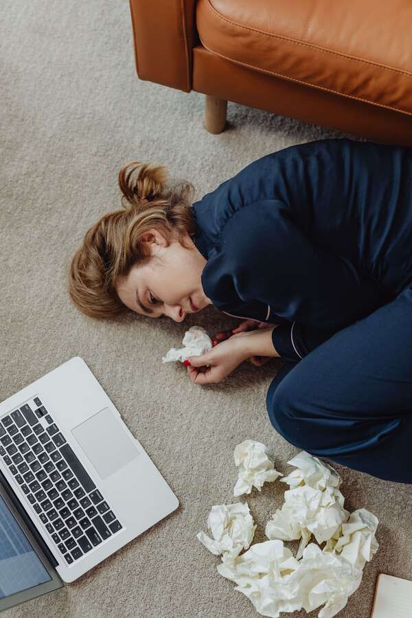 Burn-out entrepreneurial chez la femme : quand entreprendre devient épuisant