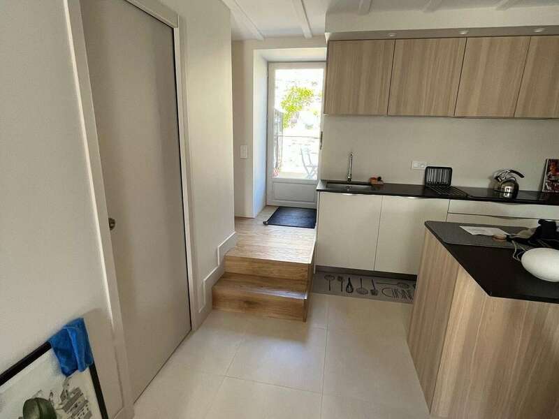 c9029b98-2cff-4da2-92b2-6168b637d7fe