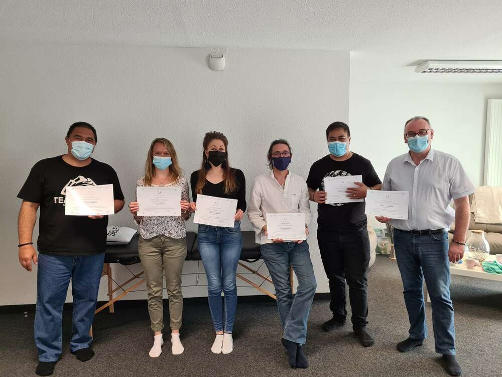 Pratique du magnétisme en binôme pendant la formation à Rennes