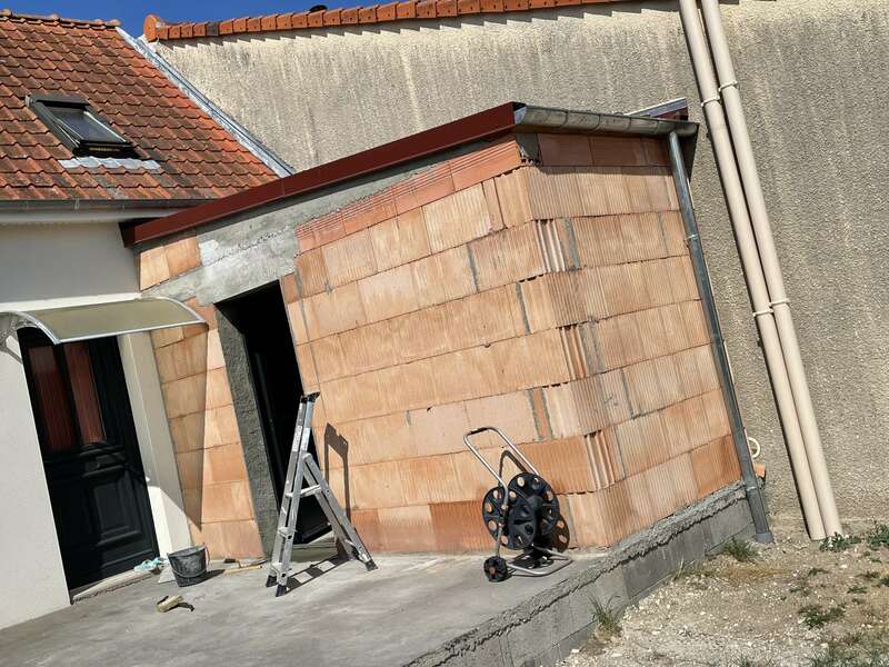 maconnerie_construction_d_une_dependance_final