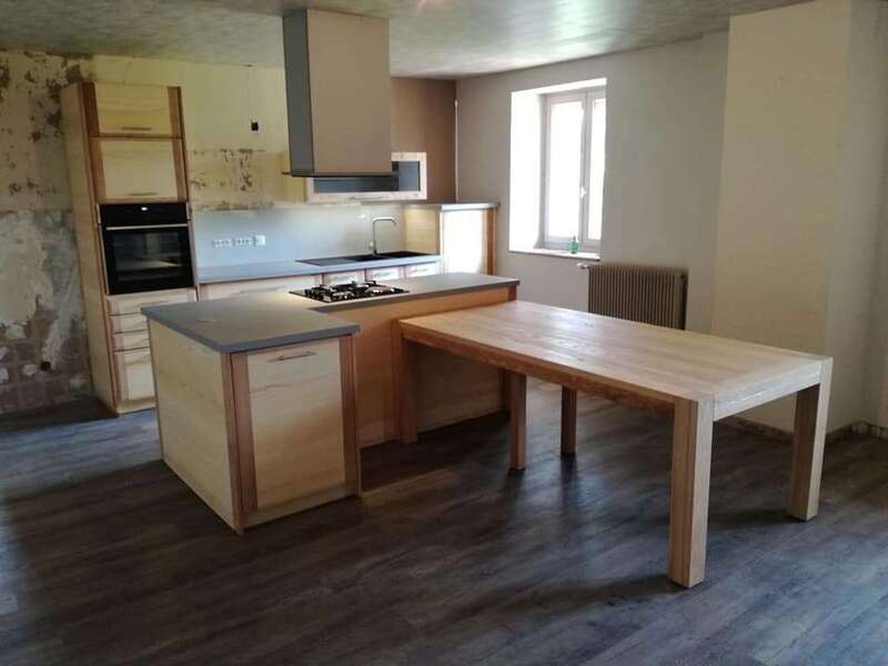 66617925_363598147673466_4193512420347478016_n