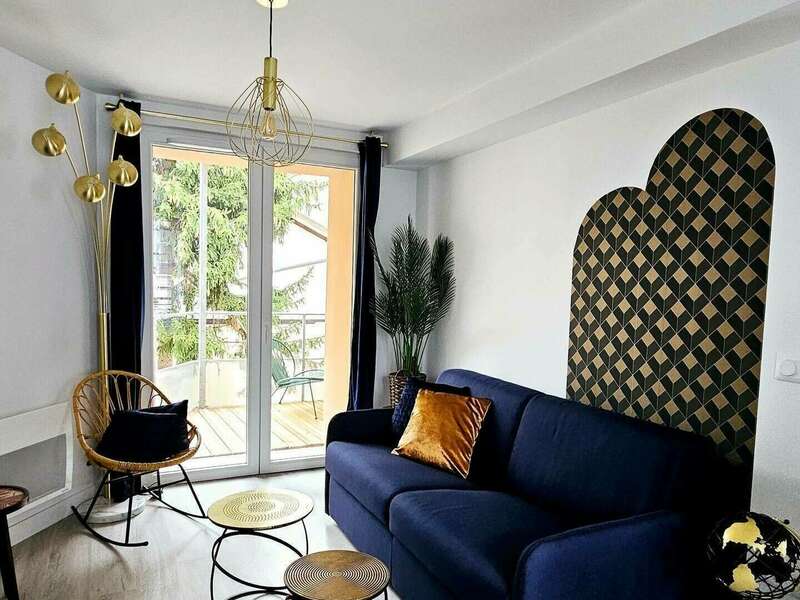 93b1c0de-242d-4baf-95f2-76b08ec17e0f