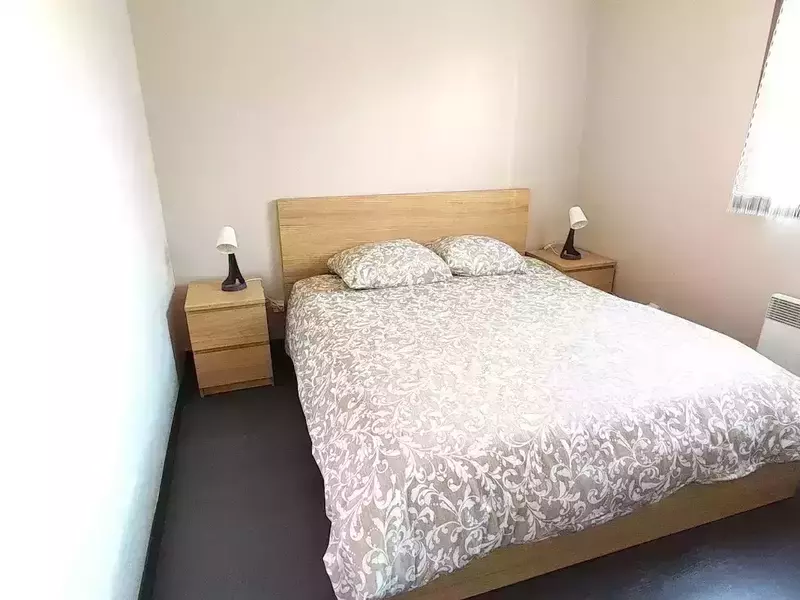 33a35bd5-f177-4380-ab6b-a7f7b7a59e73