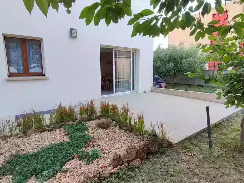 f010bd48-13d6-4e2f-8225-b49c00a5959d