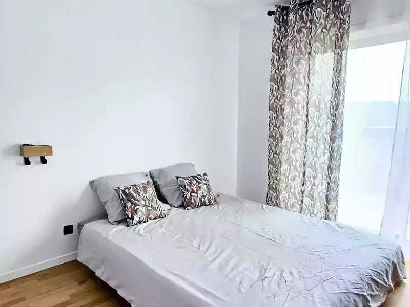 79969bd3-cbbf-4daf-aef6-d3c224295a62