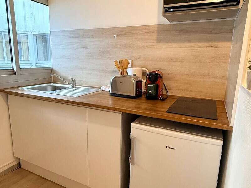 b0525ced-76d5-4b7a-b2b5-c61f2570975f